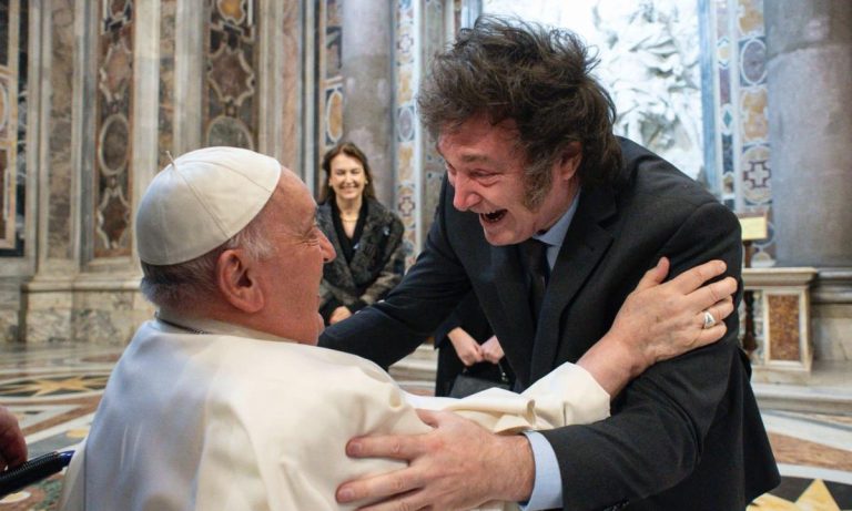 Papa Francisco y Milei