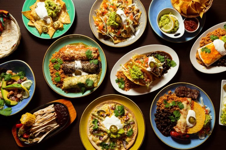 mexicano, cocina mexicana, gastronomía, comida, Estados Unidos, fenómeno global, sabores, influencia hispana, comunidad latina, tendencias culinarias, restaurantes, comida rápida, cultura, mercado, marcas, fusiones culinarias, tradiciones, diversidad, adaptación, hábitos alimenticios