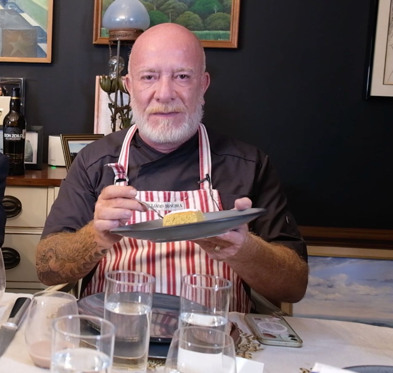 gastronomía mexicana, Ciudad de México, restaurante de culto, chef Gerardo Vásquez Lugo, menú degustación, sostenibilidad, comercio justo, prácticas agrícolas responsables, productores locales, cocina mexicana tradicional, compromiso ambiental, cero residuos orgánicos, cooperativa La Nicolasa, huerto Tlatelolco, Rancho Il Vecchio, legado culinario, Elena Lugo, Raymundo Vázquez, vinos de alta calidad, Latin America's 50 Best Restaurants