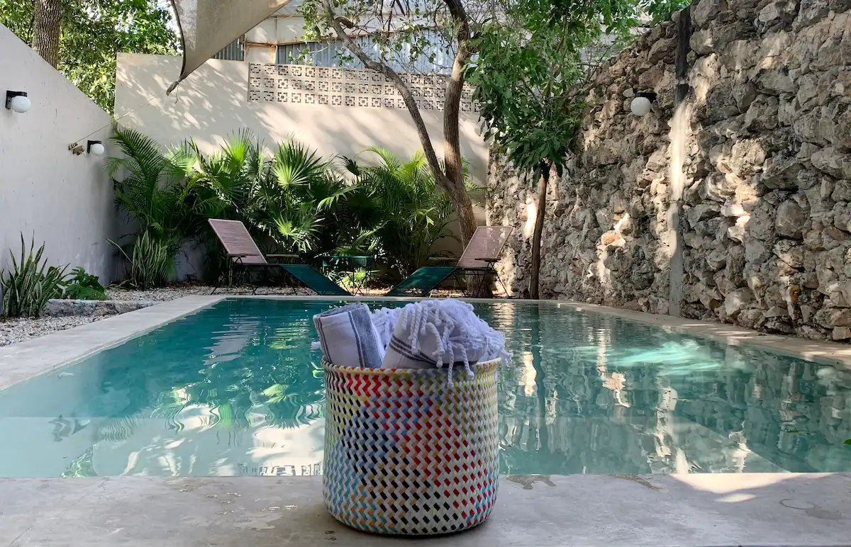 Airbnb, Experiencias, Hospitalidad, Personalización, Detalles, Estadía única, Turismo, Viajes, Restaurantes, Bares, Recreación, Economía global, Promesas, Servicios, Clientes felices, Calidad, Comunicación, Seguridad, Servicio al cliente, Reputación, Eddy Warman, Eddy Warman TV, Eddy Warman Noticias,
