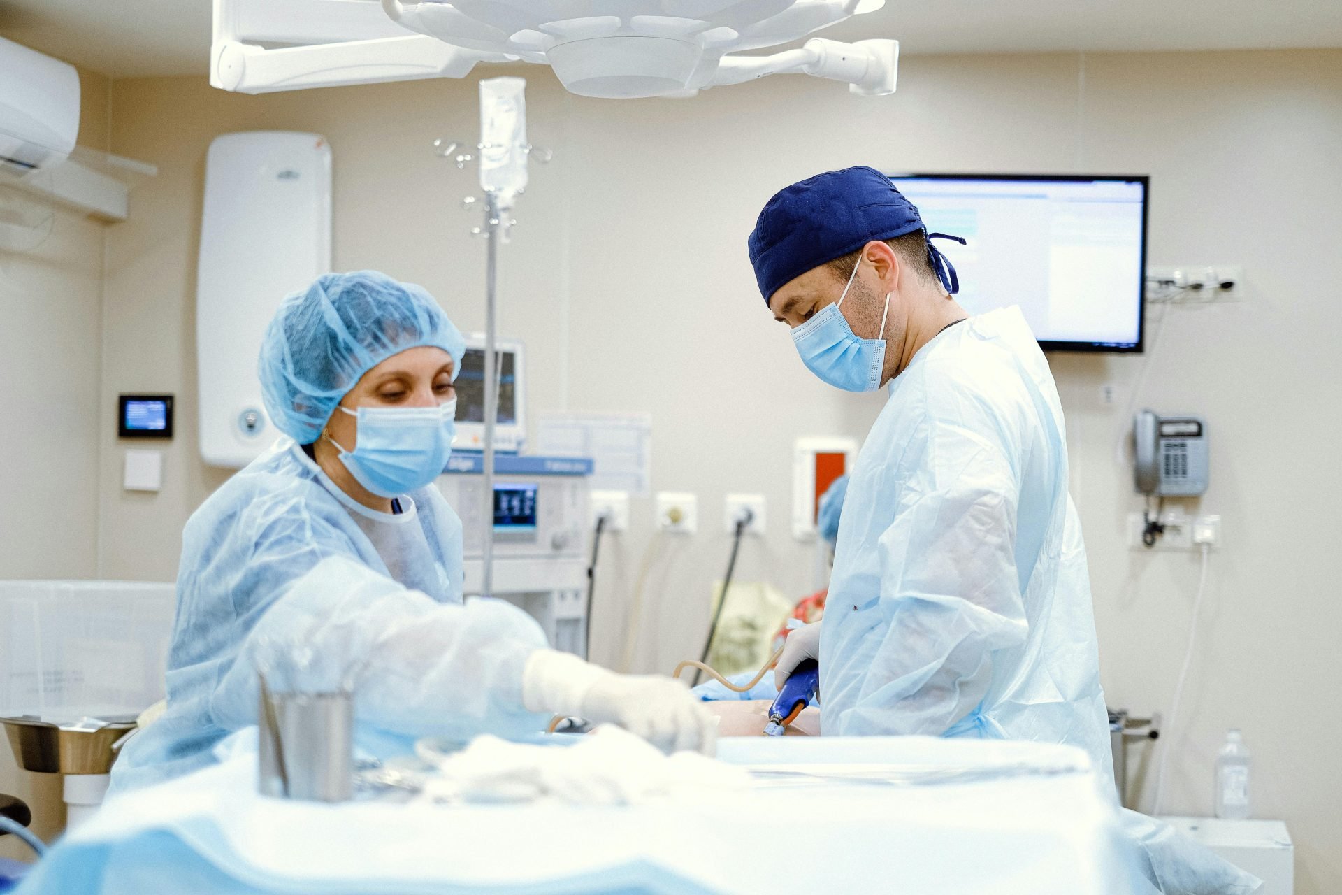 tecnologías de IA, calidad de vida, pacientes, dolor crónico, Instituto Nacional de Bioingeniería, Imágenes Biomédicas, Europa Press, hospital Clínic Barcelona, exámenes médicos, escala de dolor, Dr. Christian Dürsteler, escala analógica visual (EVA), escala numérica, mamografía, ansiedad en mamografías, cáncer de mama, inteligencia artificial, huella dactilar, Simona Francese, Universidad Sheffield Hallam, espectrometría de masas, mamografía sin dolor, ropa inteligente, dolor lumbar, lumbalgia, problemas de salud pública, asistencia ciber-física, Instituto Nacional de Bioingeniería e Imágenes Biomédicas, IA detecta el dolor, Sociedad Americana de Anestesiólogos, sistema automatizado de dolor, visión por computadora, eddy warman, eddy warman tv, eddy warman de noche, eddy warman noticias,
