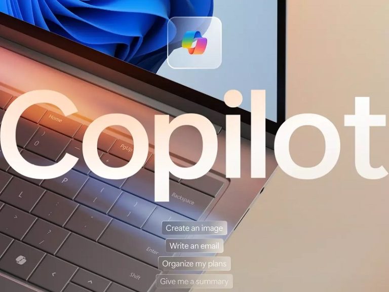 Microsoft, Teclado, Chatbot, IA, Windows, Copilot, Asistente virtual, Tecnología PC, Integración IA, Nueva tecla, Innovación teclado, Lanzamiento, Hardware, Estrategia Microsoft, Edge navegador, Dispositivos móviles, Bill Gates, Predicciones 2024, Desarrollo IA, Innovación global.