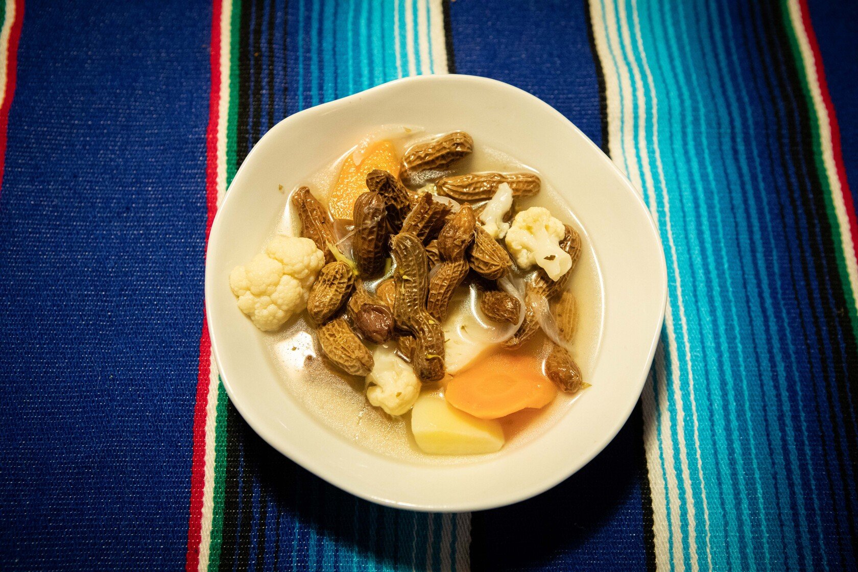 Guanajuato, Donostia-San Sebastián, Turismo, Gastronomía, Historia, Cultura, Diego Rivera, Frida Kahlo, José Alfredo Jiménez, Artesanía, Viñedos, Mezcal, Cocina tradicional, Platillos mexicanos, Festivales, Cervantino, Pintxos, Sabores vascos, Cocina colonial, Intercambio cultural
