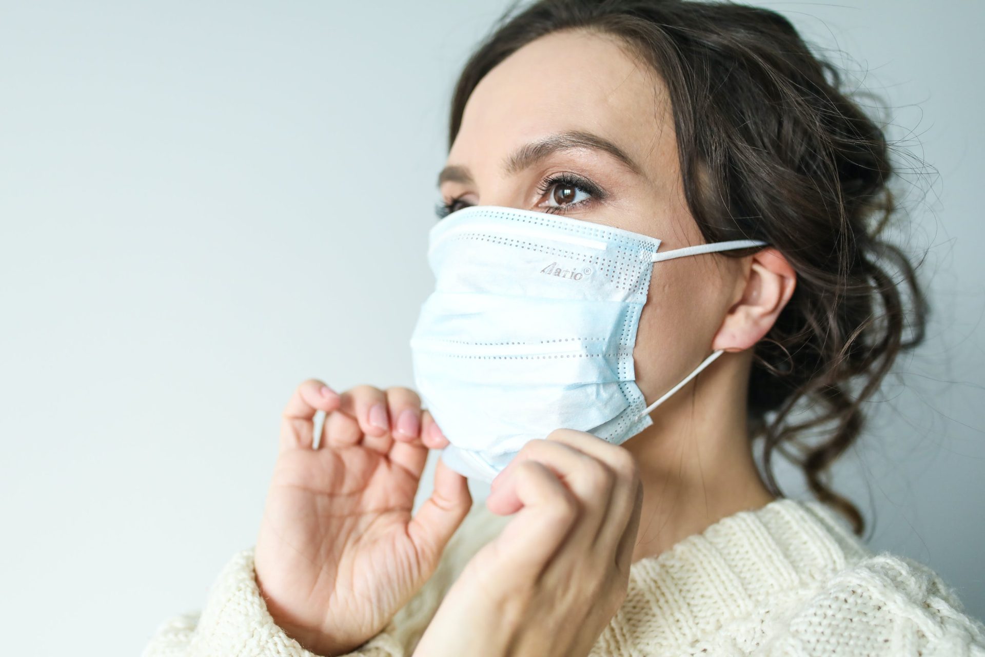 ola de contagios, COVID en Estados Unidos, gripe, VSR, influenza, variante JN.1, vacunas contra COVID, variante escoltada, subvariante, variantes de SARS-CoV-2, nuevas circunstancias, adaptación al COVID, medidas de prevención, nueva realidad, pronóstico de COVID, saturación hospitalaria, salas de emergencia, cubrebocas obligatorio, variante JN.1 en Estados Unidos, aguas residuales, propagación del virus, oleada de COVID, transmisión en febrero, enfermedades respiratorias, nueva normalidad, ciclo de enfermedad, adaptación a COVID, cambios en estilo de vida, normas de comportamiento, distanciamiento social, gel antibacterial, surfear sobre olas de COVID, eddy warman, eddy warman tv, eddy warman de noche, eddy warman editorial,