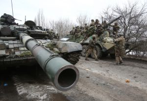 Guerra rusa en Ucrania, Alianzas globales, Escenario de zozobra, Tercera Guerra Mundial, Amenaza de Rusia, Planes de ataque ruso, Ofensivas masivas, Propaganda militar, Expansión del conflicto ucraniano, Preparativos militares en Europa, Líderes mundiales y la crisis geopolítica, Relación entre Rusia y China, Esfuerzos conjuntos para la justicia internacional, Visualizando una Tercera Guerra Mundial, Bandos en conflicto, Colores de la guerra, Posición de los aliados de la OTAN, Papeles neutrales en el conflicto, Influencia extranjera en países colapsados, Perspectivas ante una posible guerra global, Eddy Warman, Eddy Warman de Noche, Eddy Warman TV, Eddy Warman Editorial,