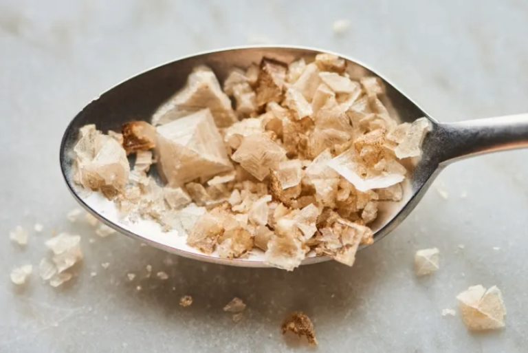 sal, sal del Himalaya, beneficios de la sal para la salud, sal Maldon gourmet, sal de Guérande en cocina, propiedades nutricionales de la sal, consumo moderado de sal, sal y presión arterial, sal marina versus sal de mesa, flor de sal culinaria, sal de escamas hawaiana, lámparas de sal del Himalaya, sal rosa propiedades, origen milenario de la sal, elaboración artesanal de sal, sal y equilibrio de pH, minerales en la sal, sal de escamas gourmet, sal en la alta cocina, reducción de sodio en dieta, purificación del aire con sa, eddy warman, eddy warman de noche, eddy warman tv,