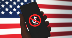 TikTok, Douyin, redes sociales, China, americanización, videos cortos, contenido, creadores, pandemia, entretenimiento, legislación, seguridad nacional, datos, ByteDance, tecnología, espionaje, privacidad, demanda, crecimiento, innovación, preocupaciones, Estados Unidos.